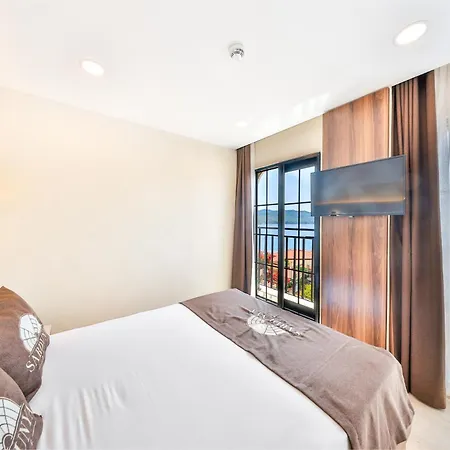 Hotel Sardunya Arka Bina Kaş