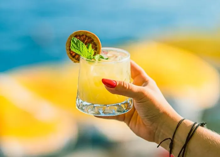 Sardunya Arka Bina Kaş